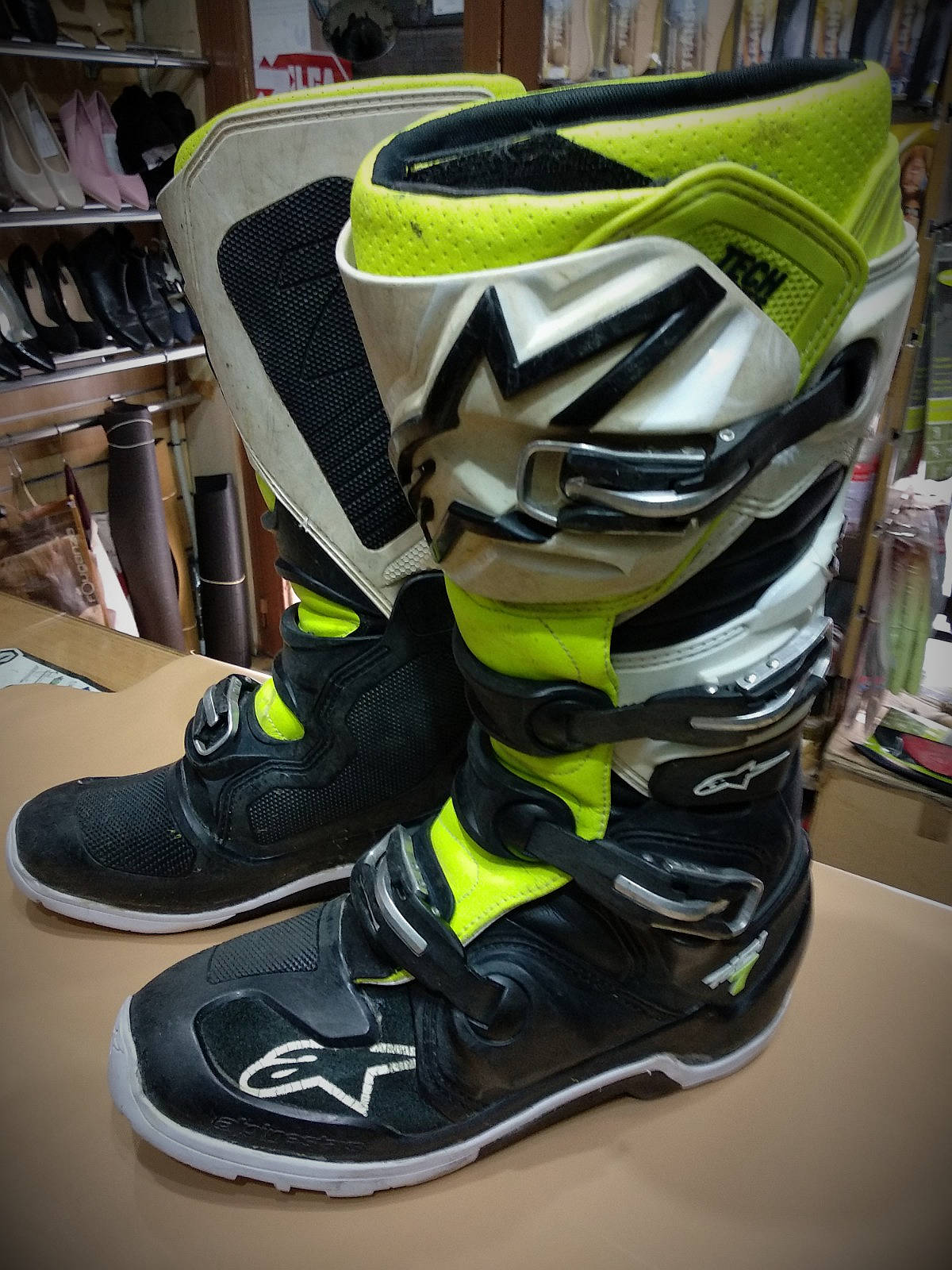 Botas enduro reparadas