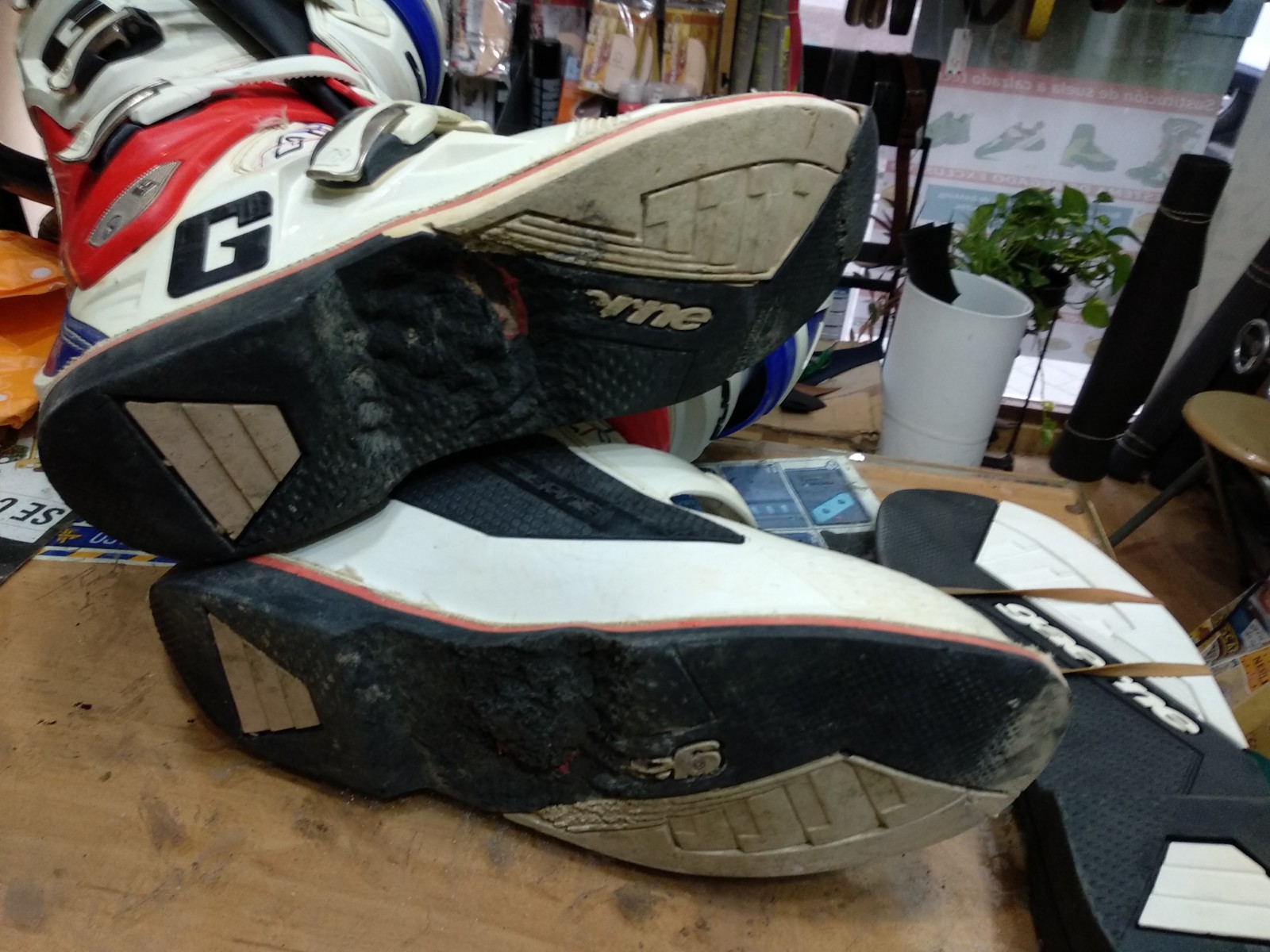 Botas Gaerne a reparar